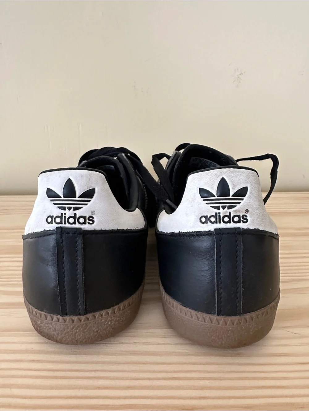 adidas classic black sambas - Men’s 10.5